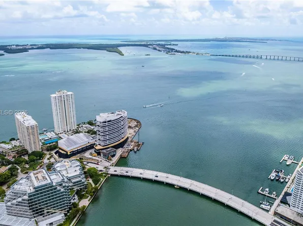 495 Brickell Ave #Penthouse 5703, Miami, FL 33131