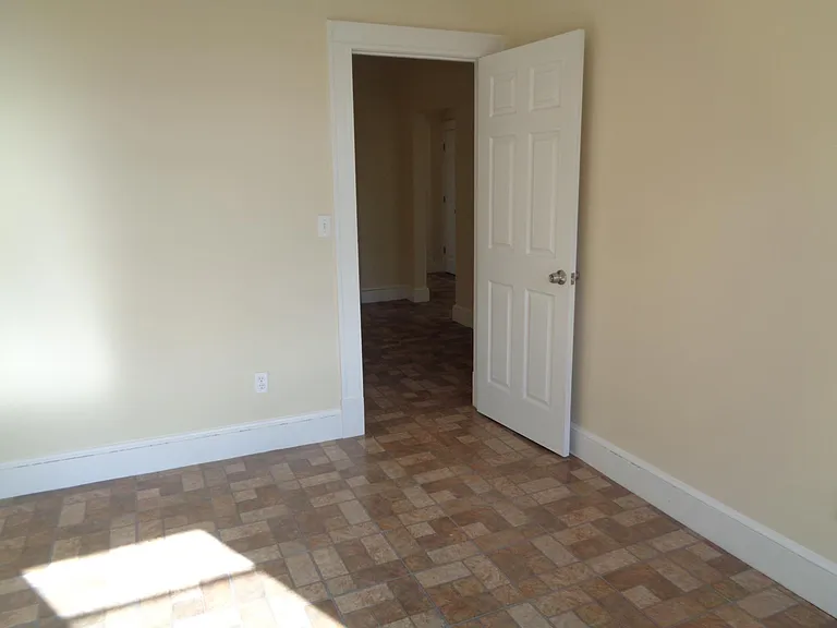 68 Brewster St #2 — Photo 12