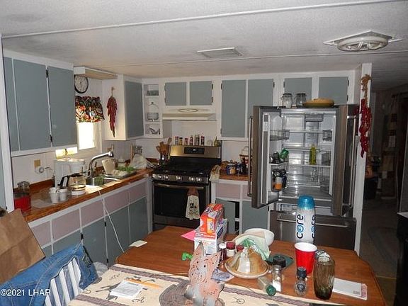 3rd image of 66929 Colena Dr