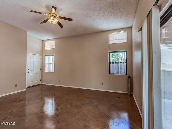 4th image of 6112 N Reliance Dr #1