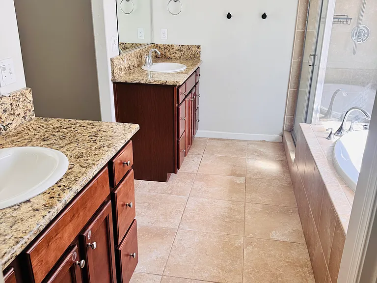 13509 Sunlight Star St — Photo 10