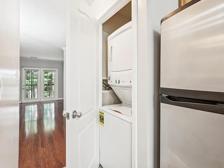 3810 Chesterwood Dr #3810 — Photo 6
