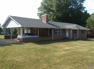 4011 Springs Rd, Conover, NC 28613