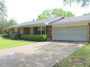 304 Lee Ray Dr, Winnsboro, TX 75494