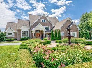 5838 Crystal Tree Cors, Saint Louis, MO 63128