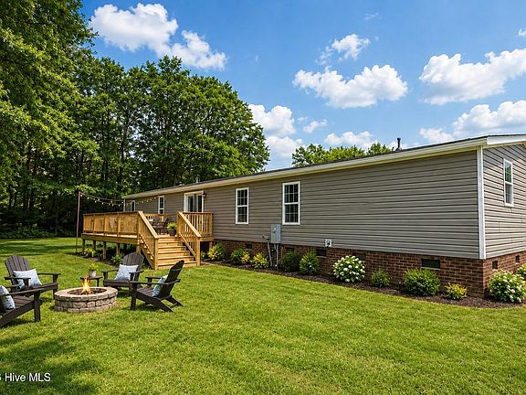 3rd image of 107 Heather Glen Drive