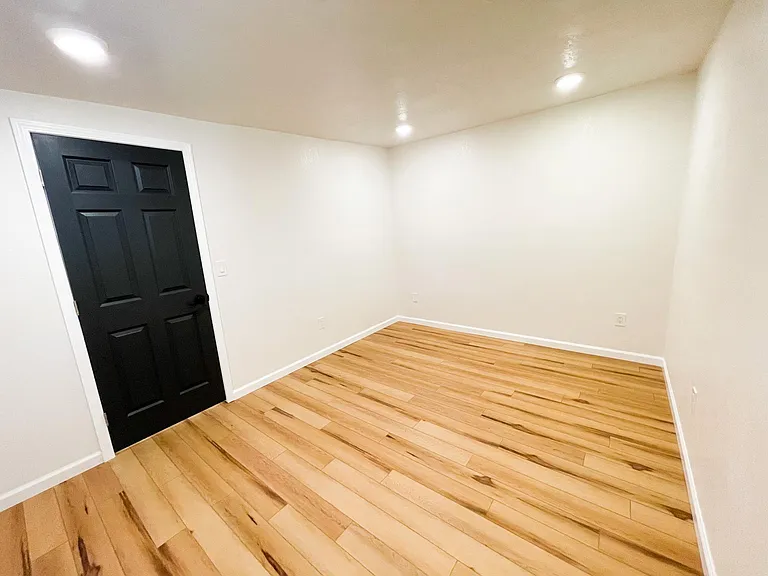 6 E Bonita Rd — Photo 22