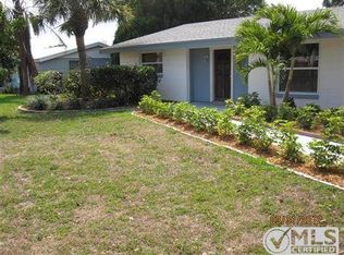 10660 McGregor Blvd, Fort Myers, FL 33919