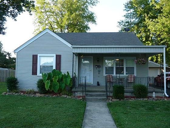 1st image of 1239 Maple Ave