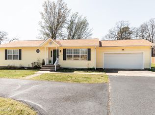 710 Briarbrook Dr, Carl Junction, MO 64834