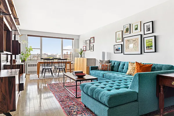 Sold by Compass | media 1