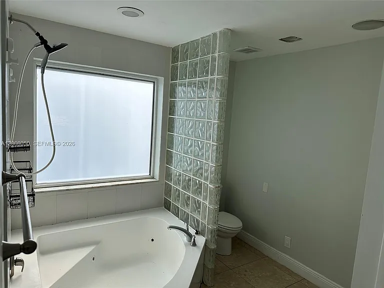 11907 Jennifer Way — Photo 18