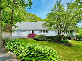 5 Horseshoe Cir, Sandwich, MA 02563