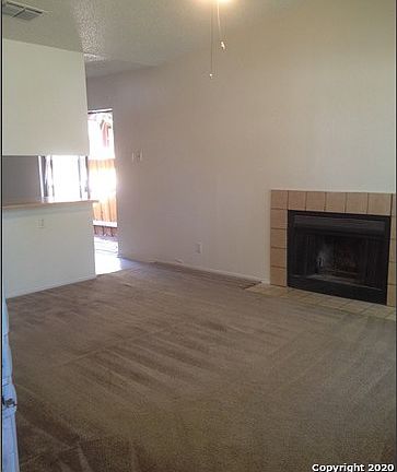 2nd image of 2628 Corian Glen Dr
