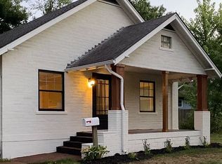 902 W Maple St, Columbus, KS 66725