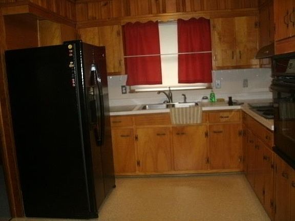 2nd image of 326 N Woodberry Ave