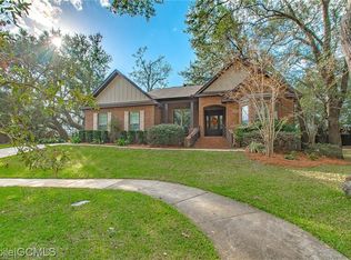 827 Summer Lake St, Fairhope, AL 36532
