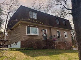 2 Olympus Rd, Highland Mills, NY 10930