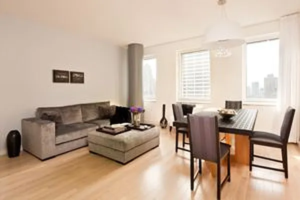 Rented by Douglas Elliman | media 33