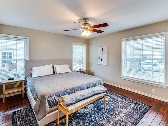 3rd image of 6618 Kenwell St #6618