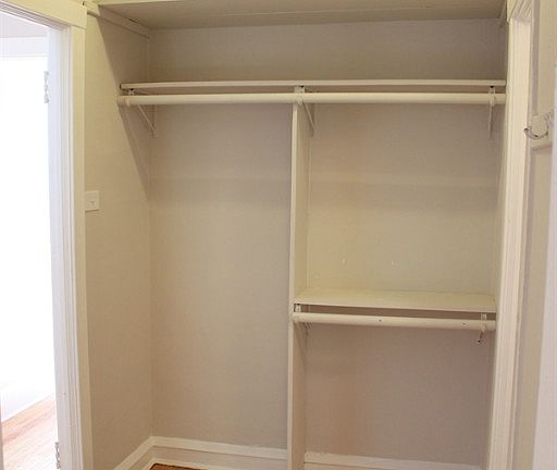 5th image of 2100 W Ainslie St #21102N