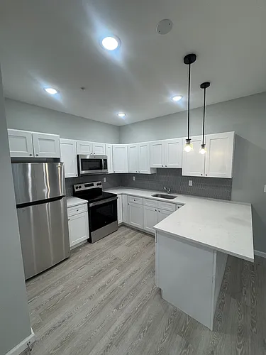 65-67 12th Ave #102 Photo 1