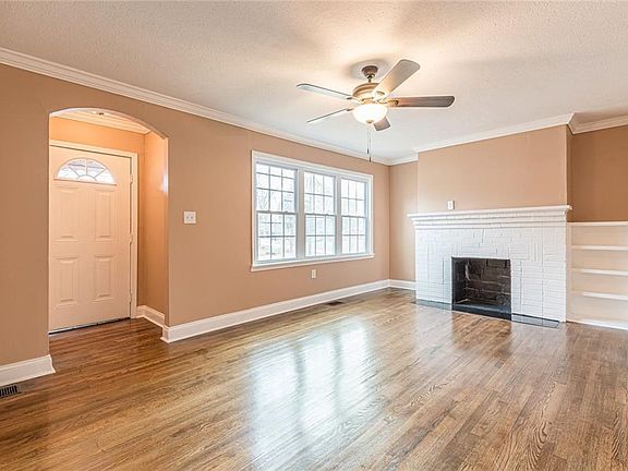 5th image of 8451 Duncan St