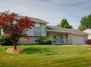 3035 French Bay Dr, Portage, MI 49024