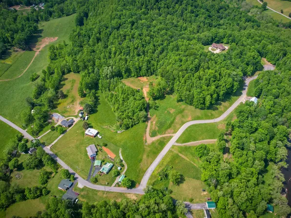 Tailwater Rd, Bluff City, TN 37618