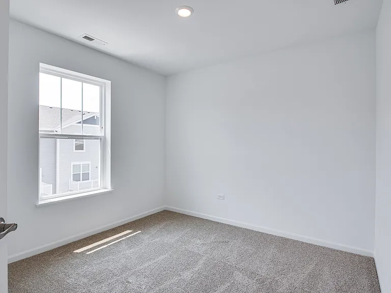 25750 W Yorkshire Dr #25750 — Photo 18