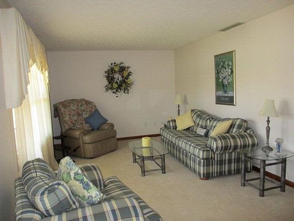 2nd image of 2235 Eastland Dr