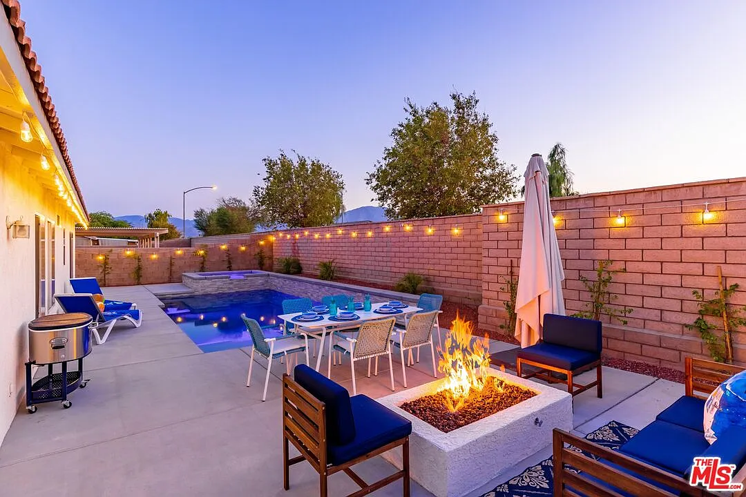 4 bed, 3.0 bath, 2125 sqft, $3,900 — Photo 3