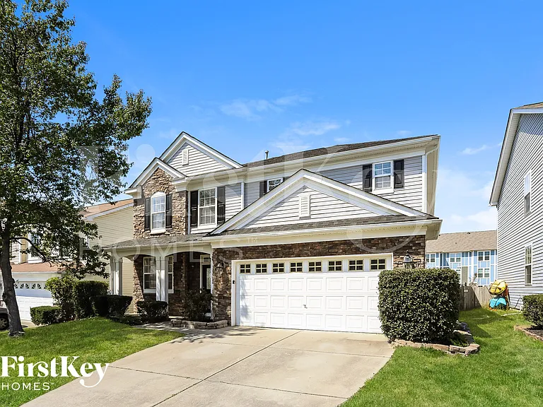 344 Edgecroft Way — Photo 2
