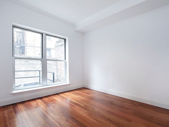 3rd image of 120 Saint Marks Pl Front 1B