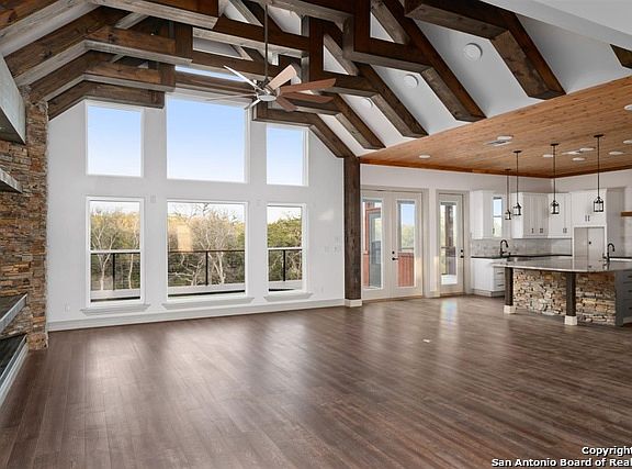 3rd image of 1426 Havenwood Blvd