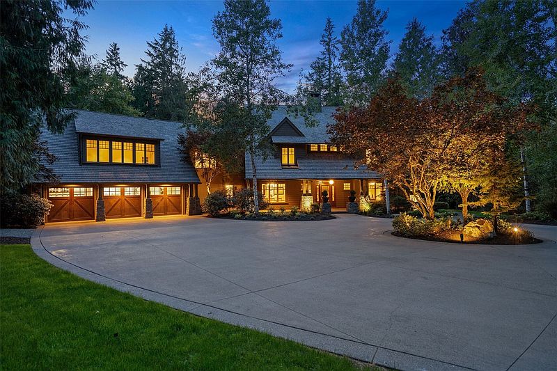 2nd image of 24950 SE Old Black Nugget Road