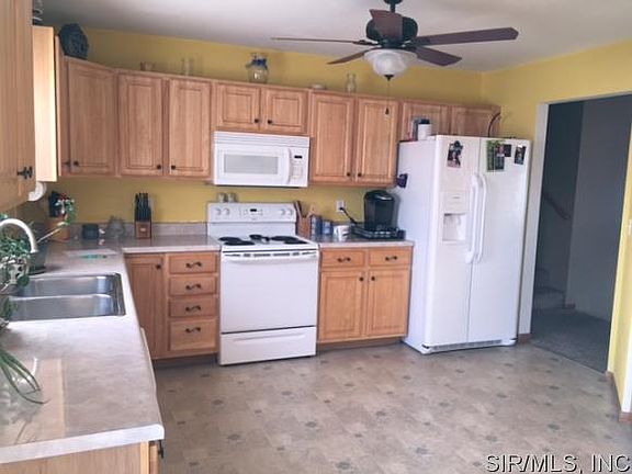 2nd image of 432 Miranda Dr