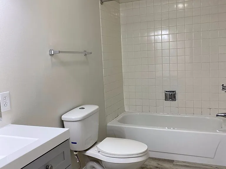 Border City Mills Apartments — Photo 20