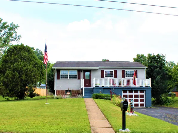 15709 Downing St SW, Cresaptown, MD 21502