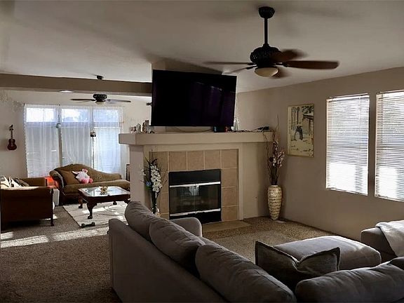 4th image of 4964 Vista Flora Way