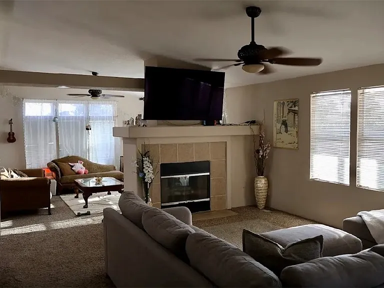 4964 Vista Flora Way — Photo 6