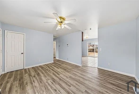 850 Saint Bartholomew Dr — Photo 8