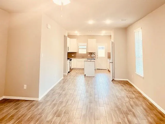 31422 Horseshoe Meadow Bnd — Photo 8
