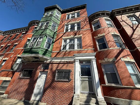 2nd image of 1377A Commonwealth Ave #2
