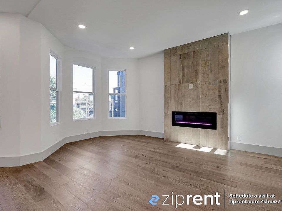 1st image of 243 Noe St #243