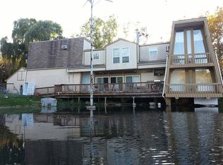 N3800 Bowers Rd, Lake Geneva, WI 53147