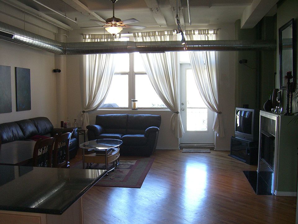 Unit Entry - Diagonal Hardwood Floors