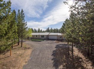 53090 Holiday Dr, La Pine, OR 97739