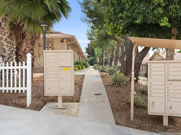 Starlight Ridge Apartments- Yucaipa, CA — Photo 26