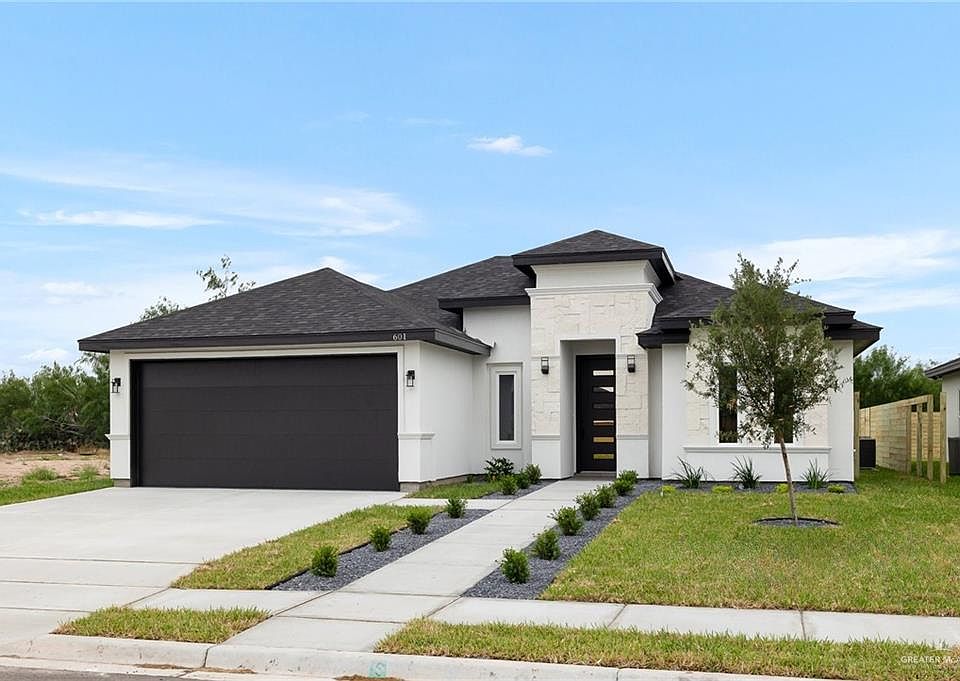 1st image of 601 Quarry Dr